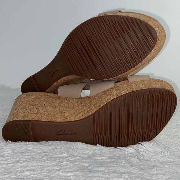 Clarks Comfort Collection Annadel Eirwyn Wedge Sandal - Picture 9 of 14